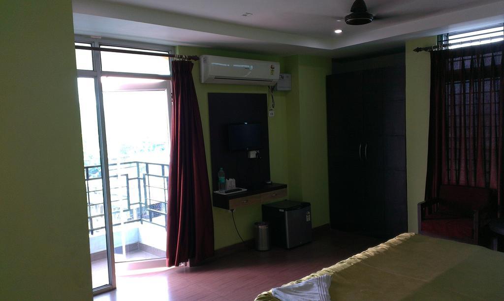 Hotel Sunview Dispur Szoba fotó