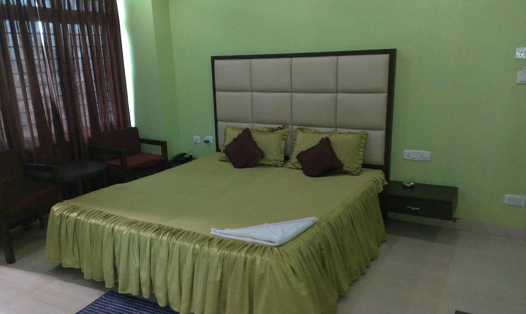 Hotel Sunview Dispur Szoba fotó