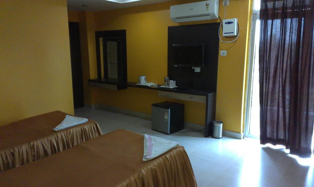 Hotel Sunview Dispur Szoba fotó